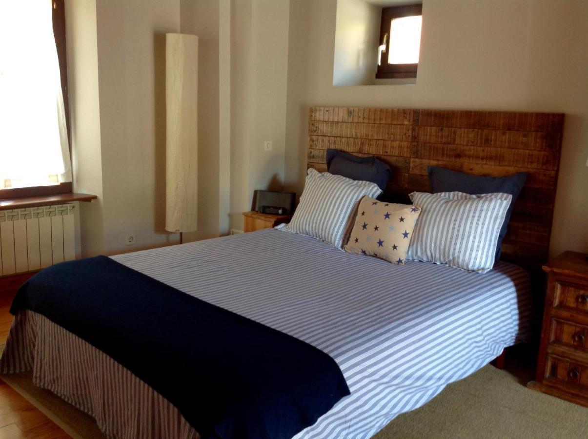 Casa De La Tila Apartment อาเรนัส เด กาบราเลส ภายนอก รูปภาพ