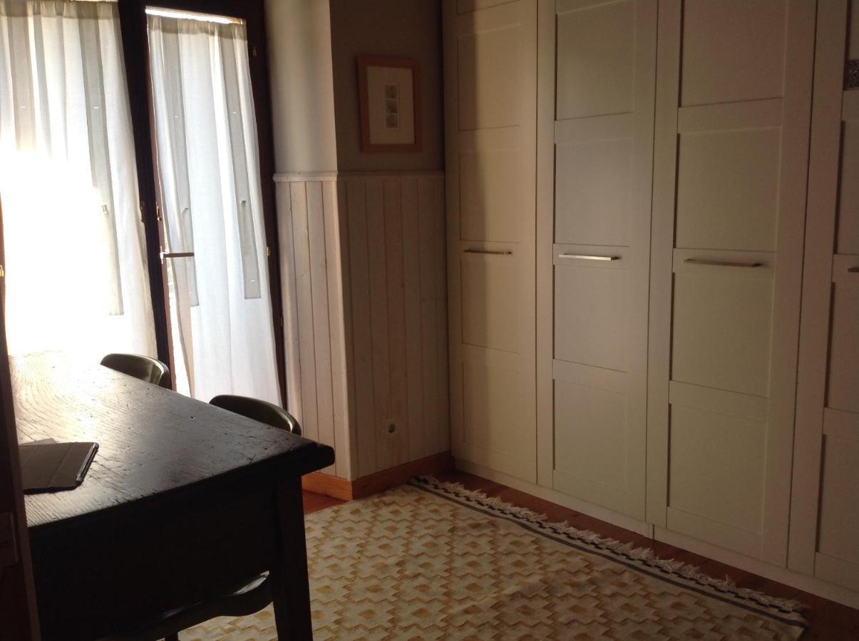 Casa De La Tila Apartment อาเรนัส เด กาบราเลส ภายนอก รูปภาพ